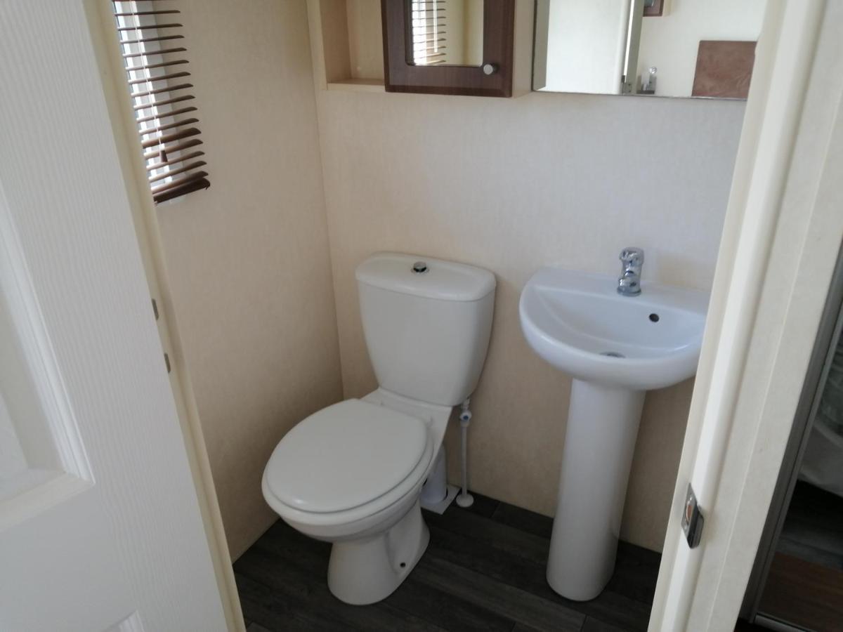 La Chanterie Agreable Mobil-Home Residentiel Normand Saint-Pair-sur-Mer Bagian luar foto