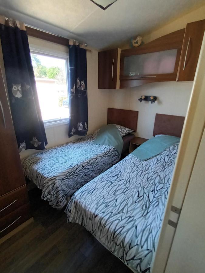 La Chanterie Agreable Mobil-Home Residentiel Normand Saint-Pair-sur-Mer Bagian luar foto
