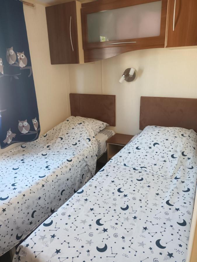 La Chanterie Agreable Mobil-Home Residentiel Normand Saint-Pair-sur-Mer Bagian luar foto